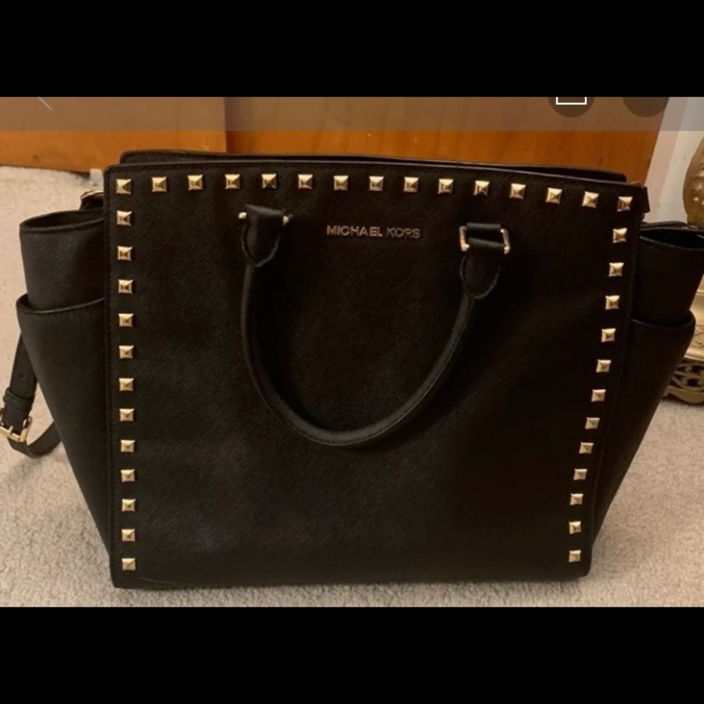 Michael Kors handbag